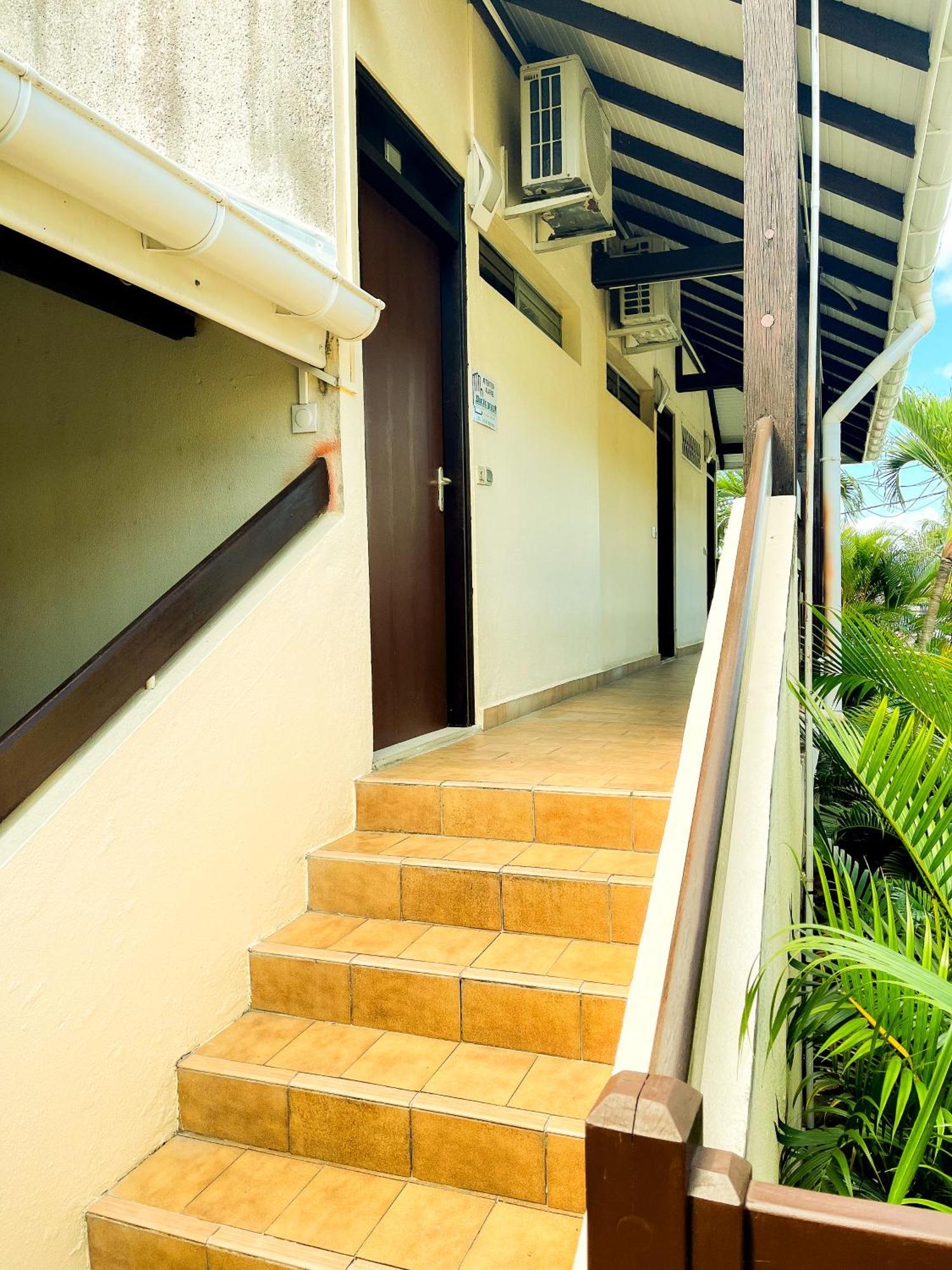 Charmant Studio Mezzanine - Caraibes Zen - Gosier - Proche De La Mer เลอโกซิเยร์ ภายนอก รูปภาพ